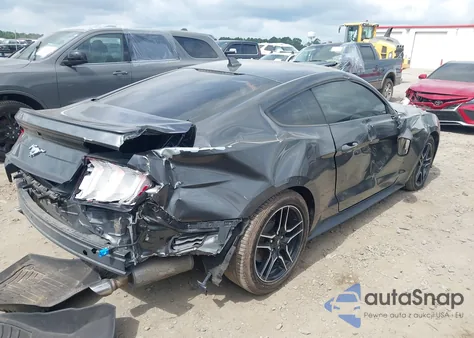 2020 Ford Mustang Ecoboost Fastback z USA, uszkodzony, nr VIN 1FA6P8TH3L5171960